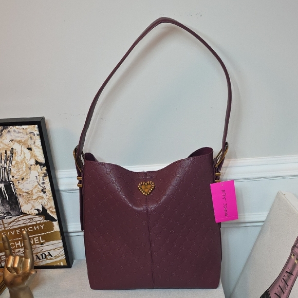 Betsey Johnson Handbags - Betsey Johnson Burgundy Shoulder Bag with Gold Heart Accent